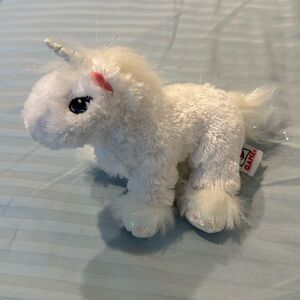 NWOT Ganz Webkinz White Unicorn Stuffed Animal Plush Toy